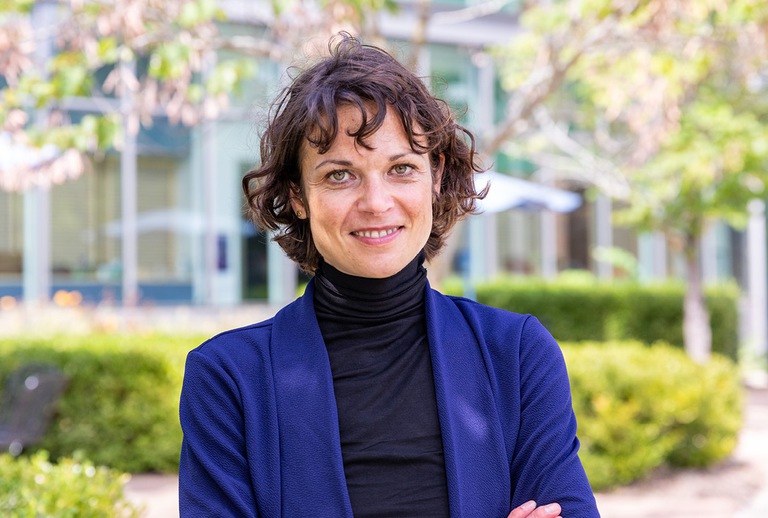 Claudia Loebel receives 2023 Crosby Award